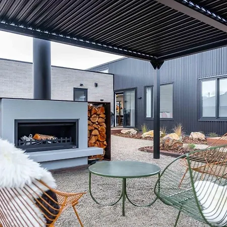 Kereru Alpine Elegance Villa